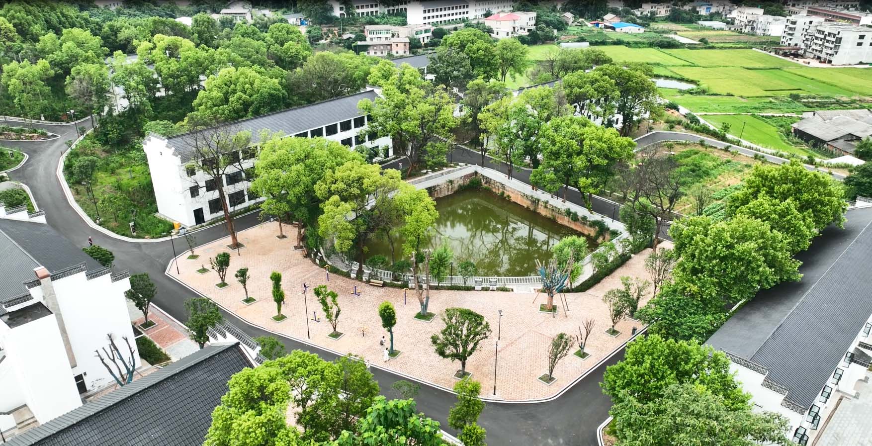 俯瞰華遠康養(yǎng)中心，優(yōu)美的環(huán)境